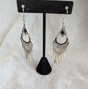 Fish hook Dangly Chandelier Type Earrings Silver Tone Rhinestone